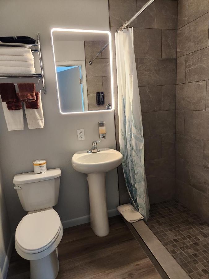 Aquarius Inn Bicknell Luaran gambar