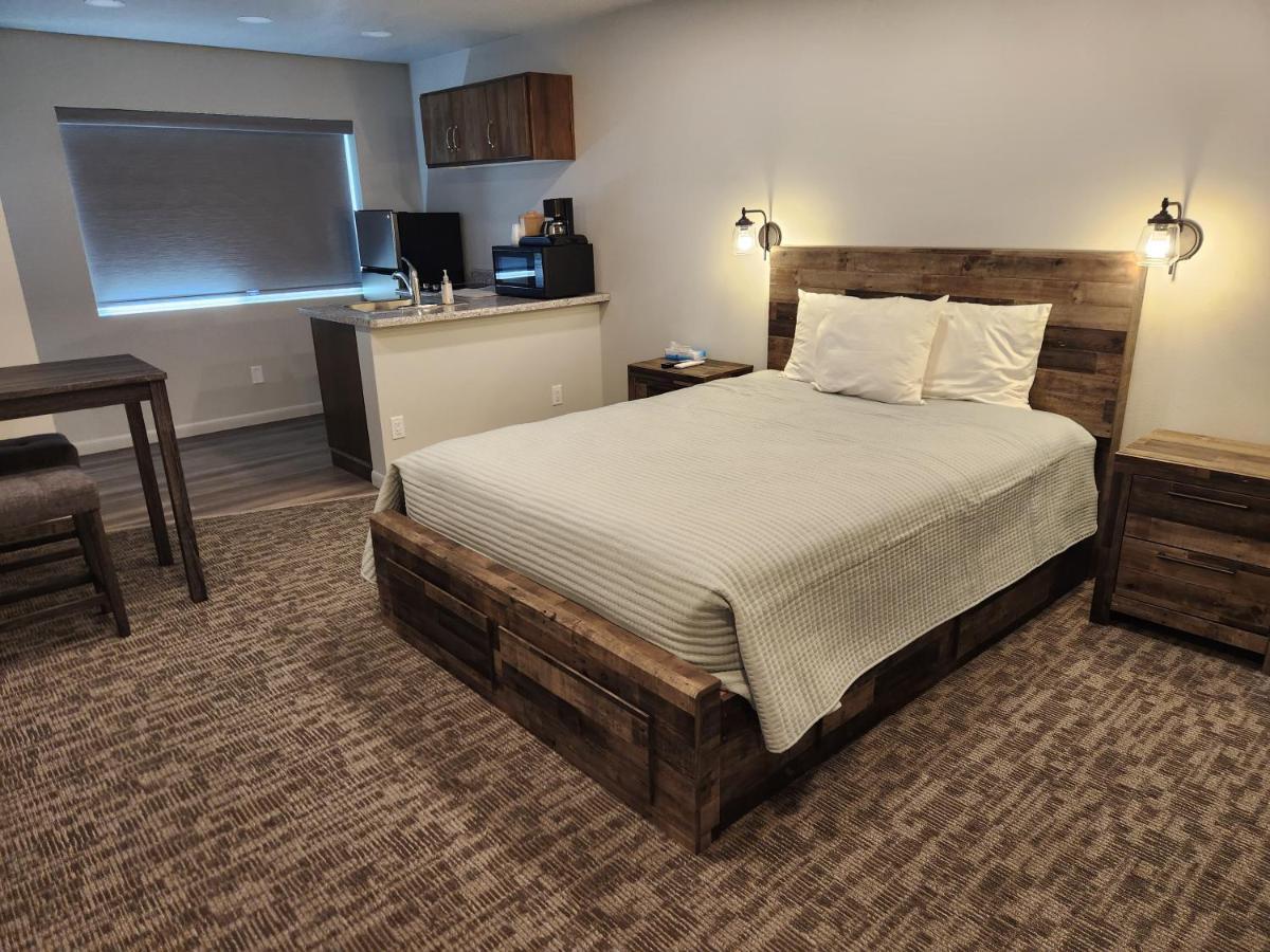 Aquarius Inn Bicknell Luaran gambar